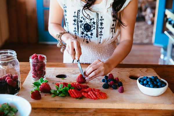 Make colorful changes to your diet to improve health