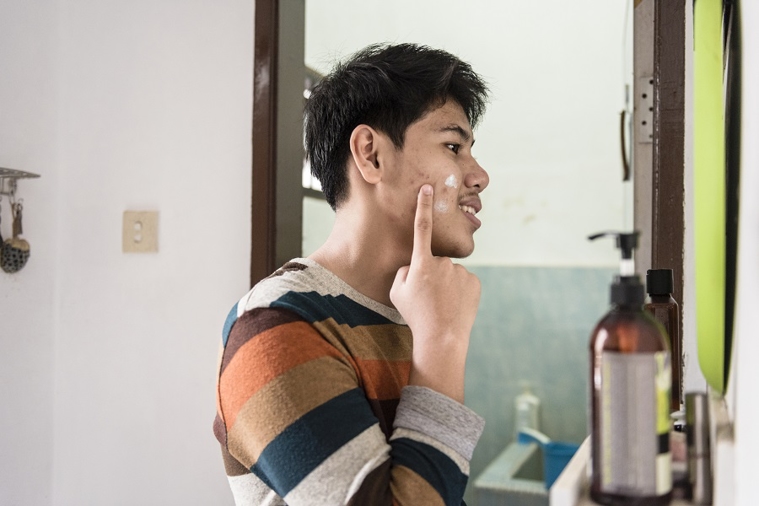 A Healthy Skincare Routine for Teenagers
