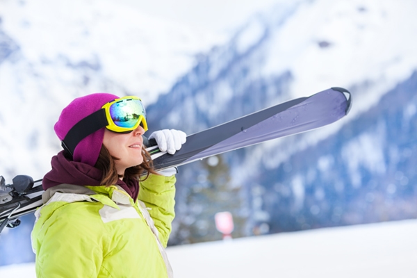 Tips to Reduce Snow Sports Risks