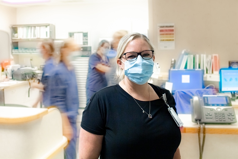 ICU Nurse Named Outstanding Preceptor