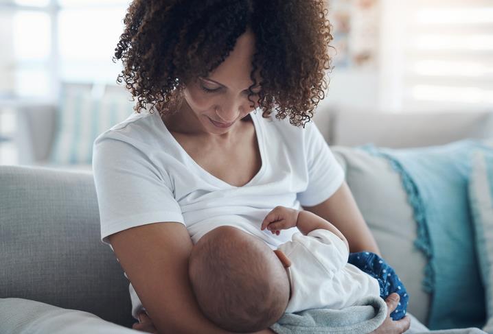 9 Ways Breastfeeding Helps Baby and You
