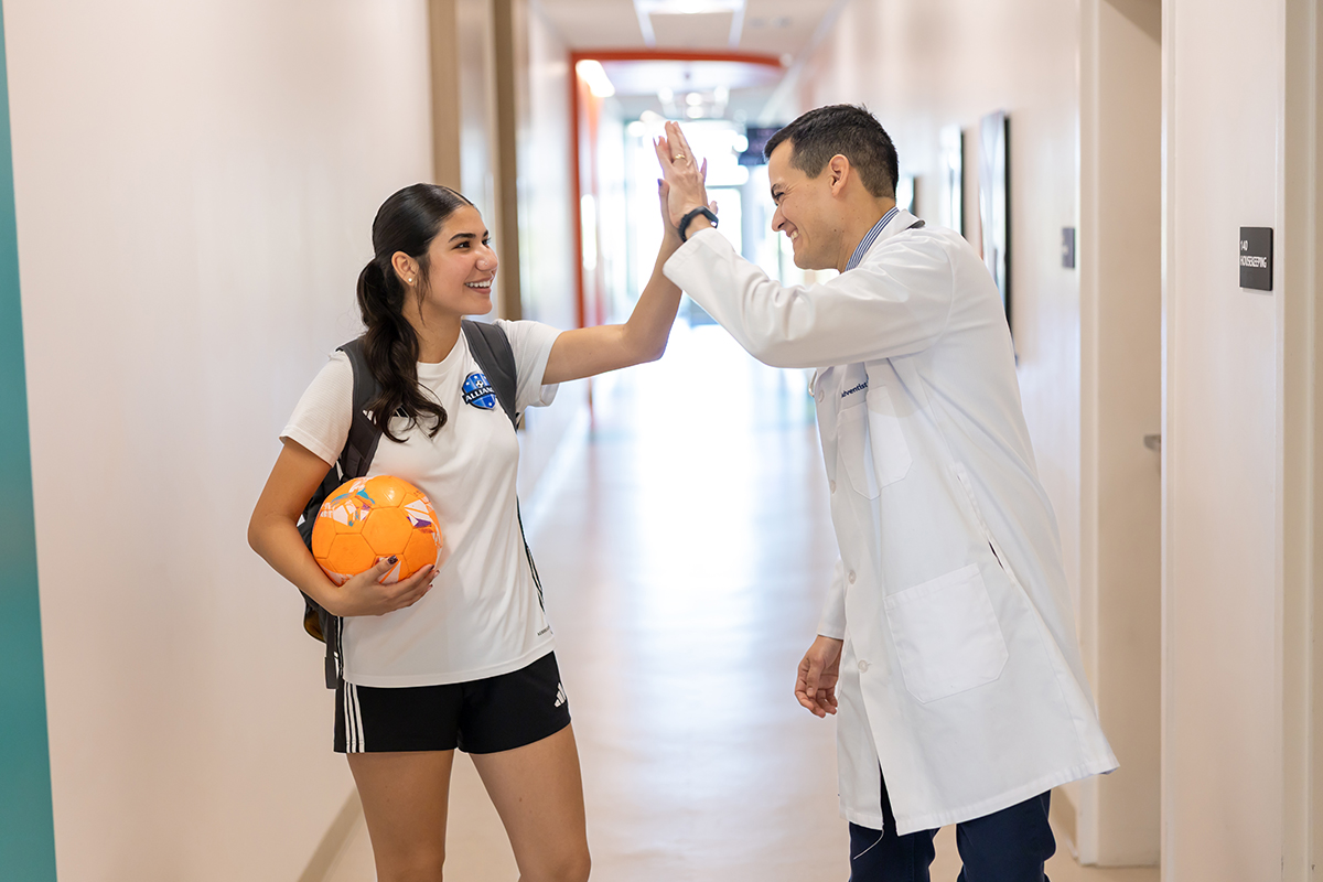 How Personalized Pediatric Care Helps Young Athletes Heal